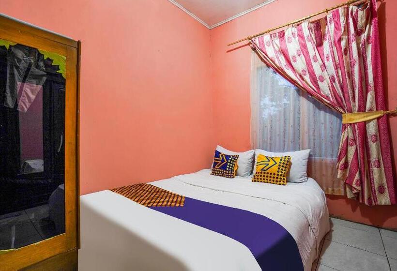 Номер Economy, Spot On 90916 Eco Tourism Geopark Rajamandala Homestay