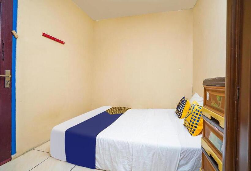 Номер Economy, Spot On 90916 Eco Tourism Geopark Rajamandala Homestay