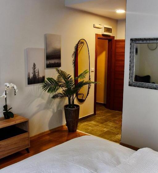 اتاق استاندارد, Restoran Orijent 5