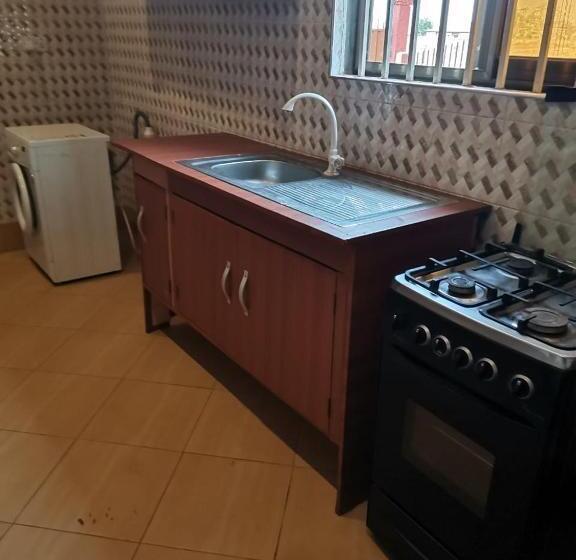 キングサイズベッドのデラックススイート, Temaya Cottage Lodge