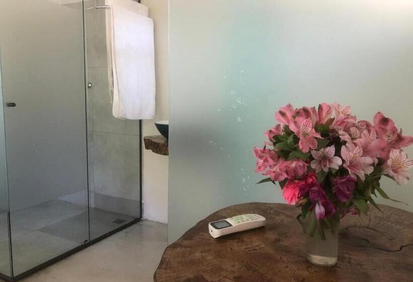 اتاق لوکس, A Casa Di Maria