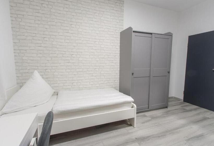 스탠다드 룸, Billard Center Weywiesen