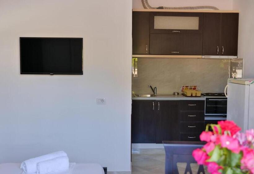 スタンダードルーム, Vila Ervin Double Room