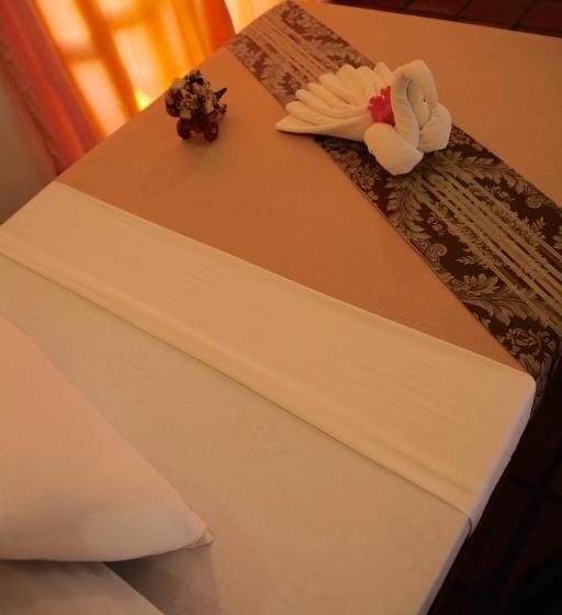 Семейный Номер, Acacia Tree Garden