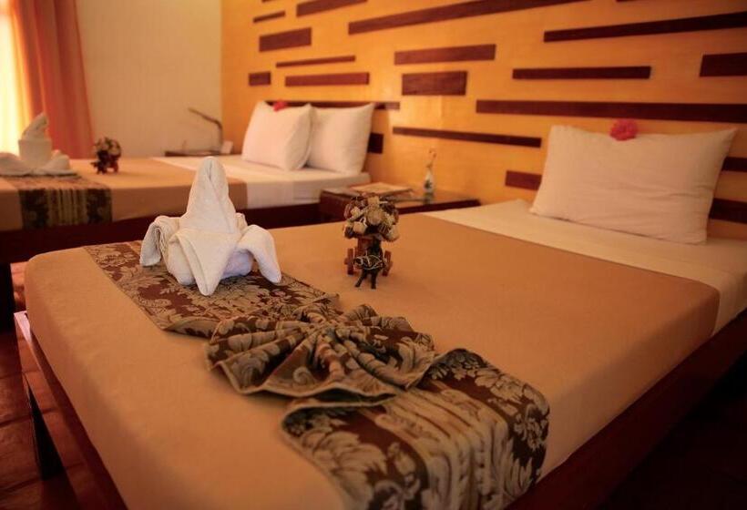 Семейный Номер, Acacia Tree Garden