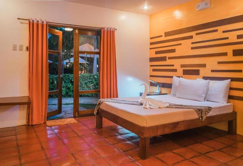 Люкс Вид на Сад, Acacia Tree Garden