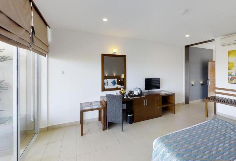 Номер Superior Вид на Город, Amagi Aria Airport Transit