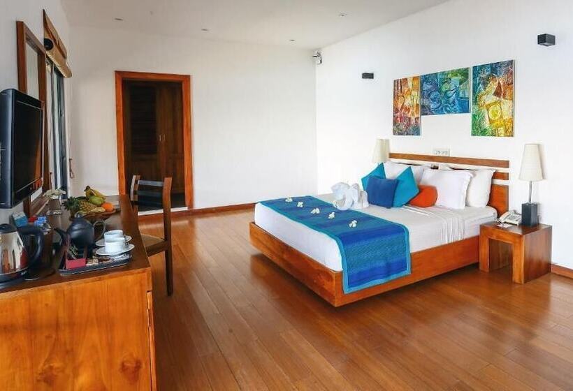 Номер Deluxe Вид на Озеро, Amagi Aria Airport Transit