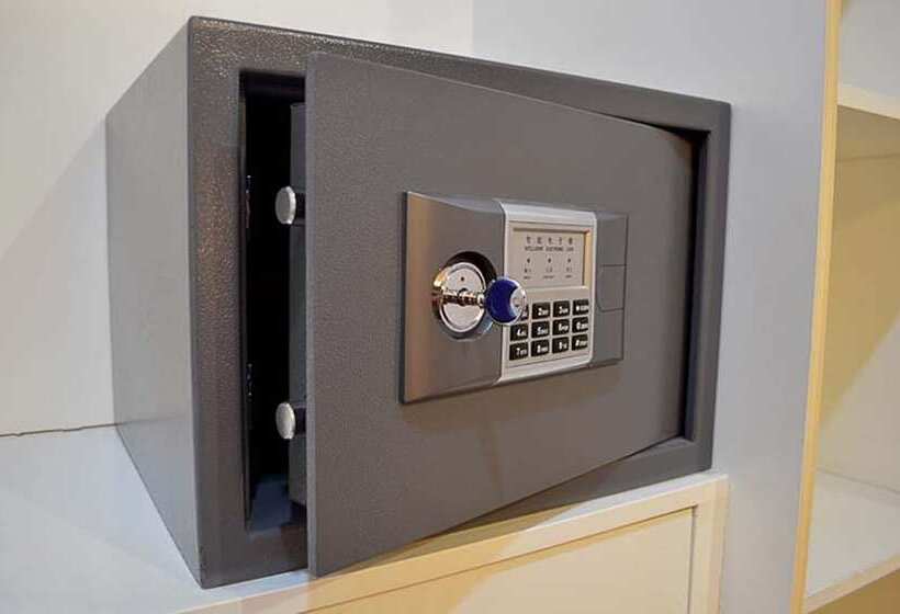 استودیو ساده, Bsa Twin Towers