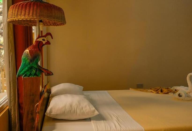 اتاق لوکس, Deep Forest Garden