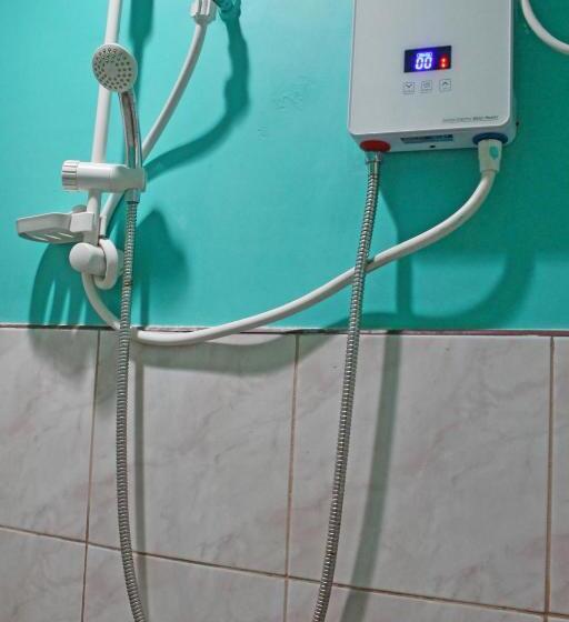 اتاق خانوادگی, Deep Forest Garden