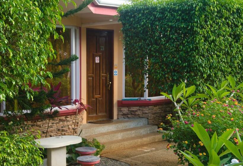 اتاق خانوادگی, Deep Forest Garden