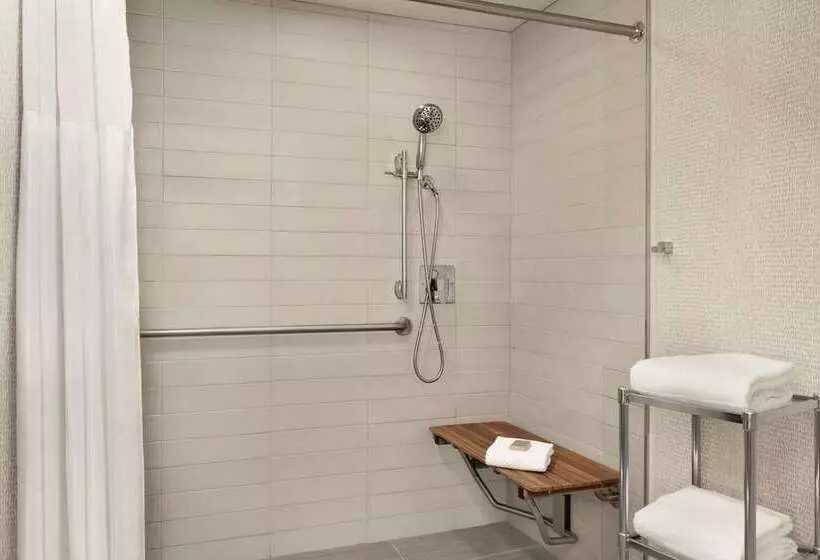 キングサイドベッドのスタンダードワンルーム, Home2 Suites By Hilton Biloxi North/d Iberville