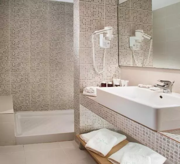 Triple Room Sea View, Kythea Resort