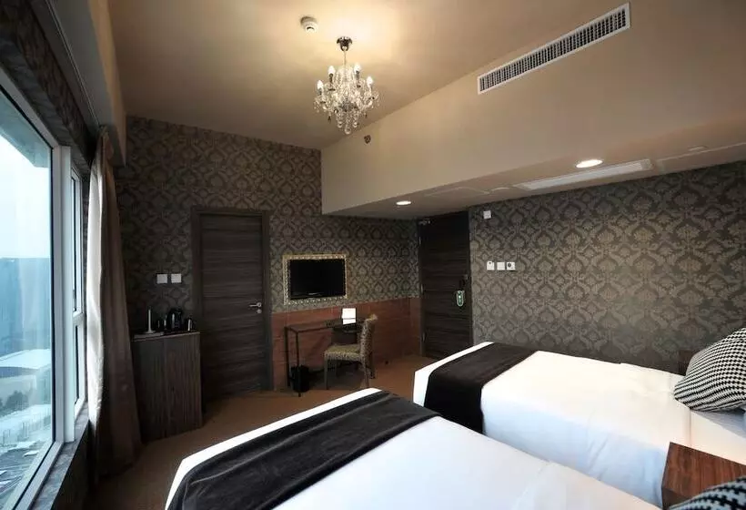 اتاق پرمیوم, Ramada Hong Kong Grand
