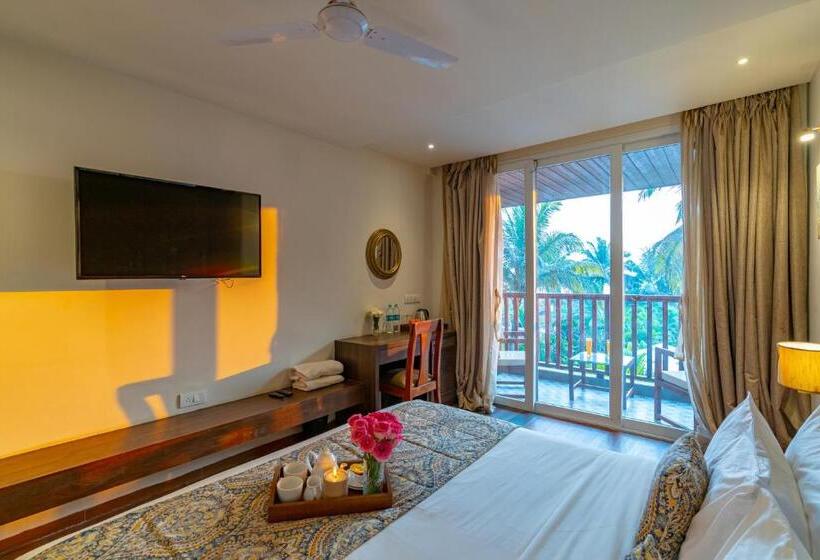 带泳池观景的豪华房, Riva Beach Resort