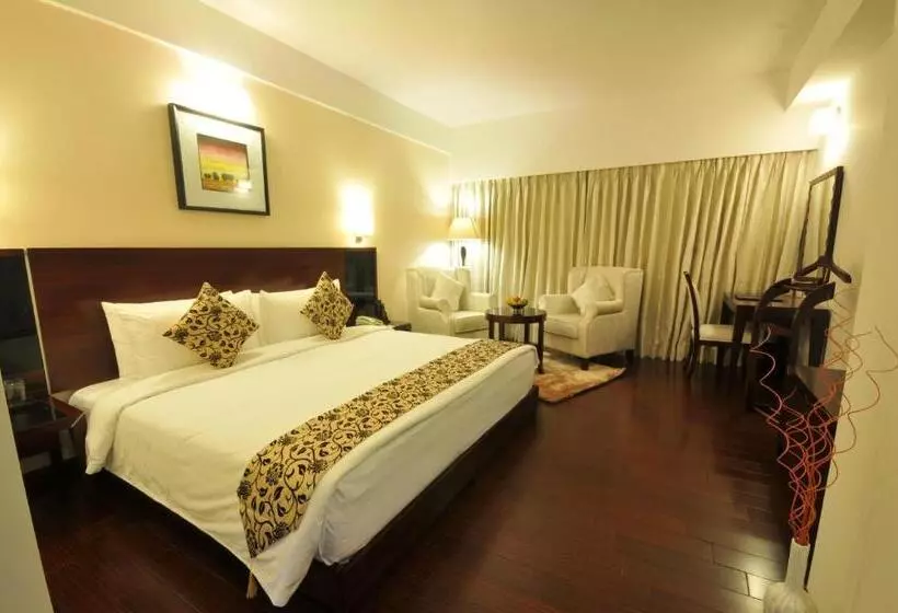 クラブルーム, The Fern Residency  Rajkot