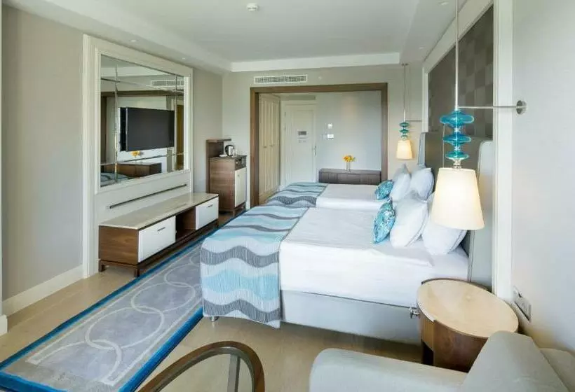 スイート（家族用）, Titanic Deluxe Golf Belek