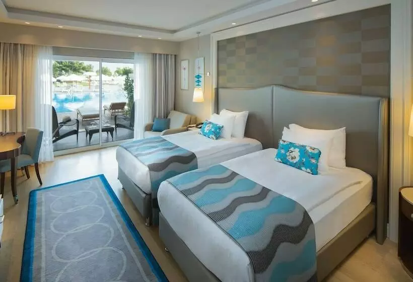 スイート（家族用）, Titanic Deluxe Golf Belek