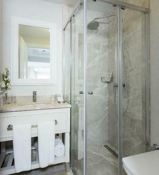 וילה עם חדר שינה אחד ובריכת שחיה, Titanic Deluxe Golf Belek