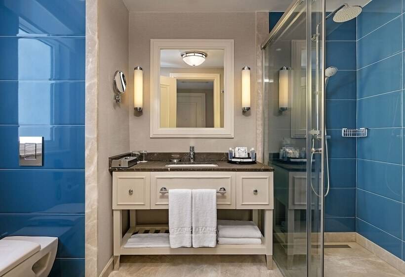 סוויטה משפחתית, Titanic Deluxe Golf Belek