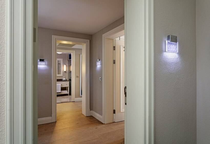 جناح عائلي, Titanic Deluxe Golf Belek