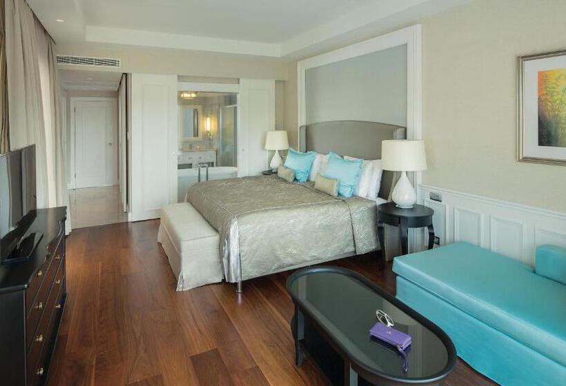 וילה עם חדר שינה אחד ובריכת שחיה, Titanic Deluxe Golf Belek