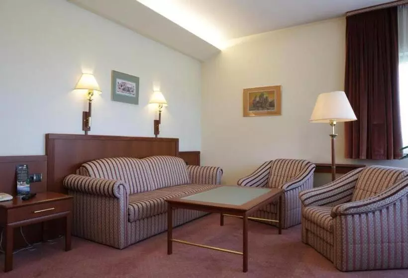 プレジデントスイートルーム, Parkhotel Vienna