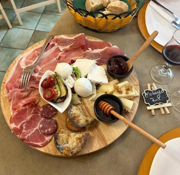 Номер Стандарт, La Massaria