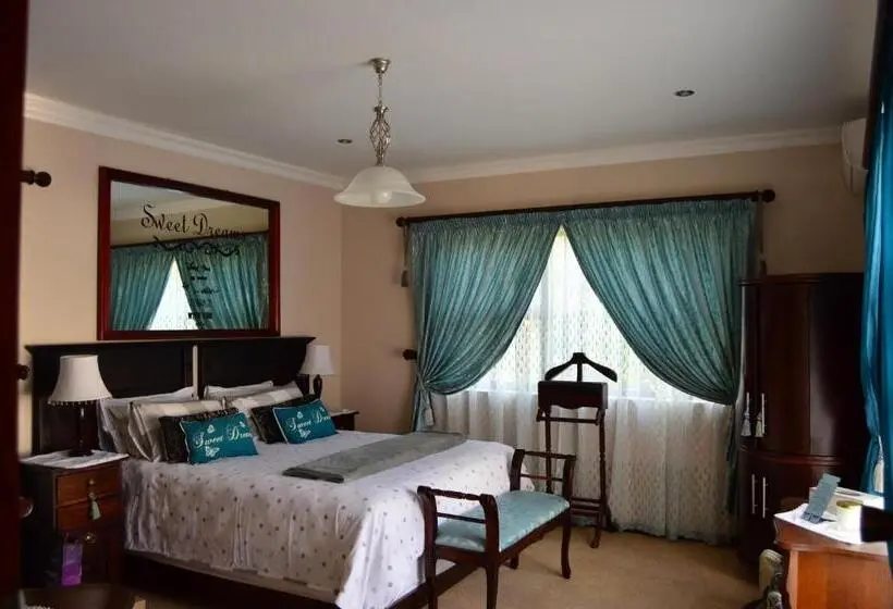 オーシャンビューデラックスルームバルコニー付き, Casa Alegre Guesthouse
