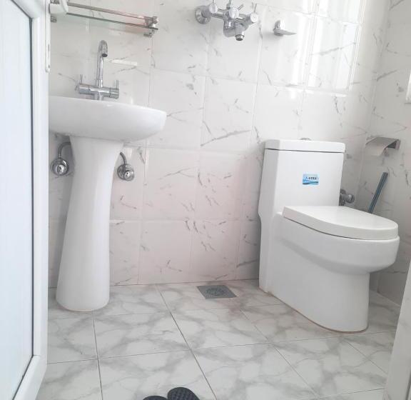 اتاق استاندارد یک نفره, Eco Inn Guest House