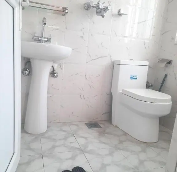 اتاق استاندارد یک نفره, Eco Inn Guest House