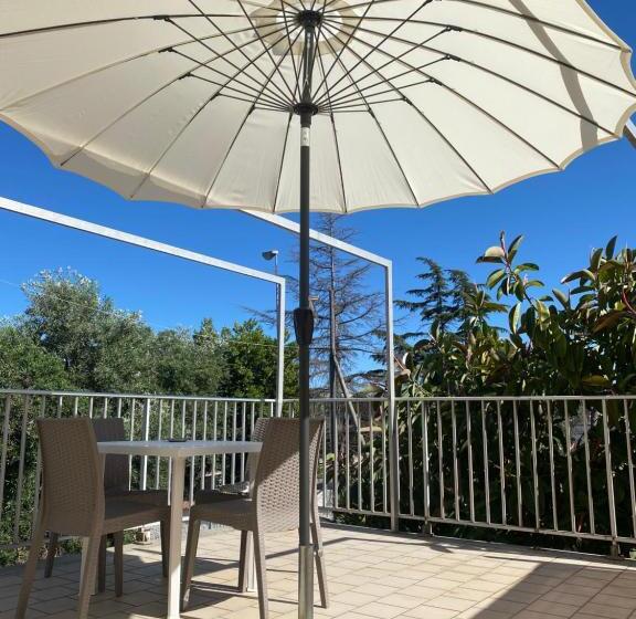آپارتمان 1 خوابه با تراس, Gli Ulivi Case Vacanze