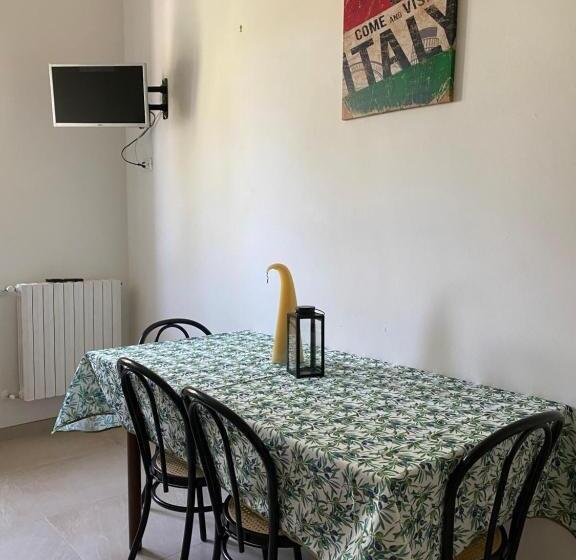 آپارتمان 1 خوابه با تراس, Gli Ulivi Case Vacanze