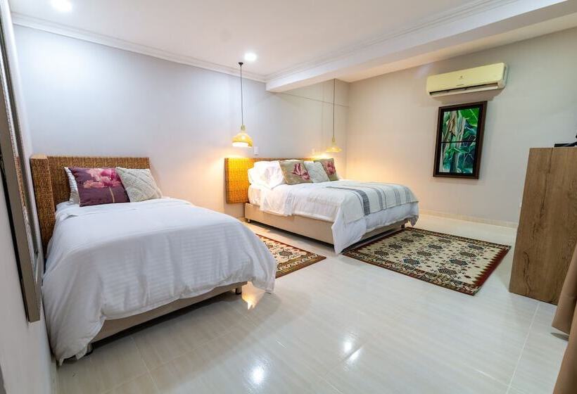 חדר קומפורט לשלושה, Boutique Casa Chunuu Santa Marta