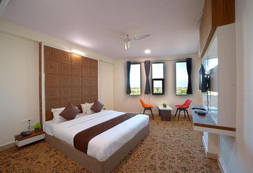 Deluxe-huone, Jurkis Kolhapur