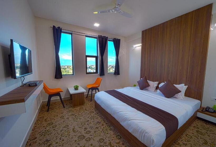 Deluxe-huone, Jurkis Kolhapur