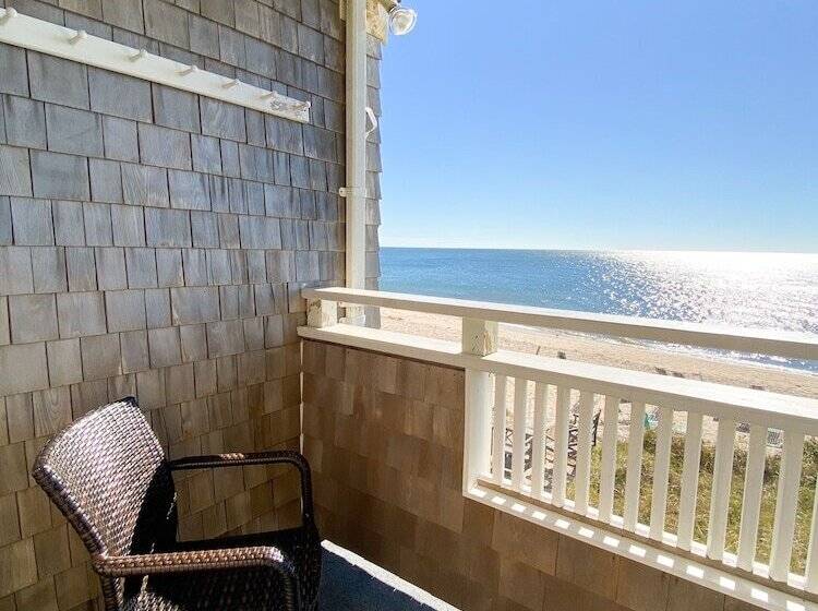 2 Bedrooms Suite Sea View, Seashell Motel