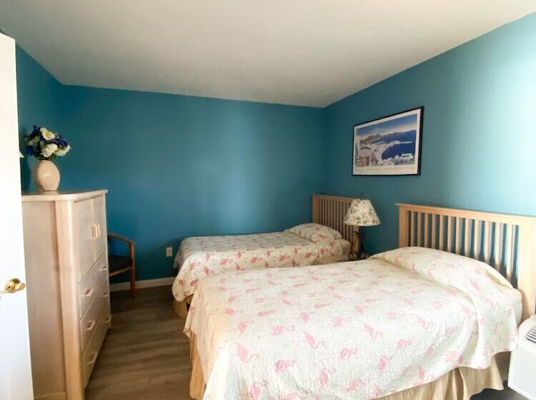 2 Bedrooms Suite Sea View, Seashell Motel