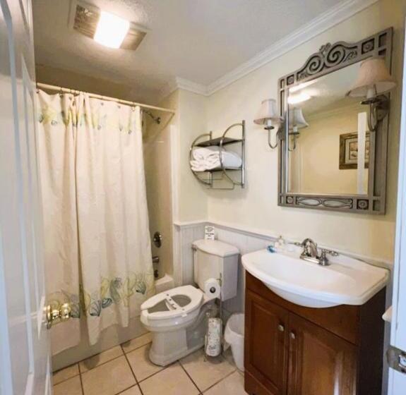 スタンダード4人部屋, Seashell Motel