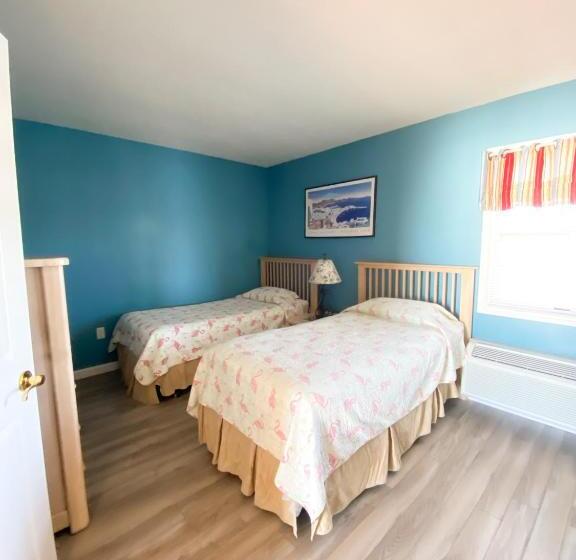 2 Bedrooms Suite Sea View, Seashell Motel
