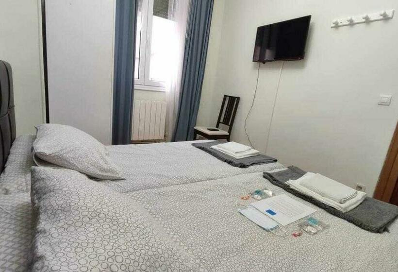 اتاق استاندارد با 2 تخت دوبل, Fliphouse Rooms Pensión