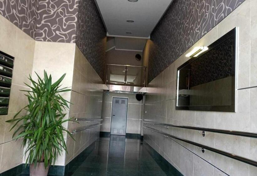 اتاق لوکس, Fliphouse Rooms Pensión