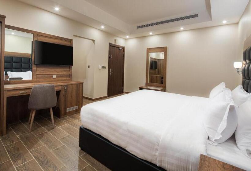 スタンダードスタジオ, Mirada Purple   Zahra