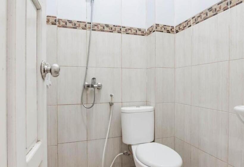 غرفة إقتصادية, Urbanview Hotel Bundaran Besar Palangkaraya By Reddoorz