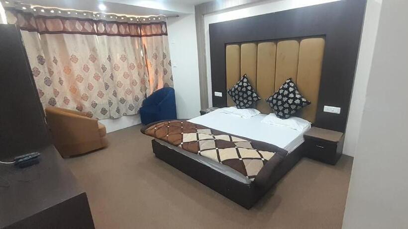 اتاق استاندارد, Zoon Dabb Srinagar Airport Kashmir