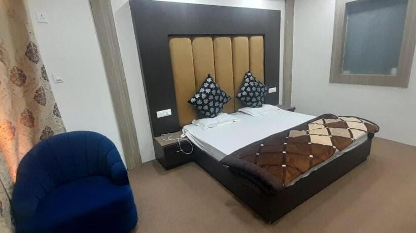 غرفة قياسية, Zoon Dabb Srinagar Airport Kashmir