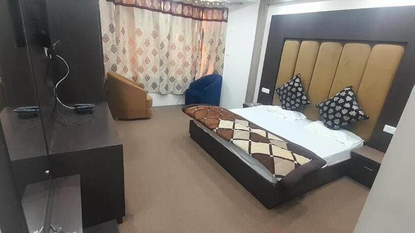 غرفة قياسية, Zoon Dabb Srinagar Airport Kashmir