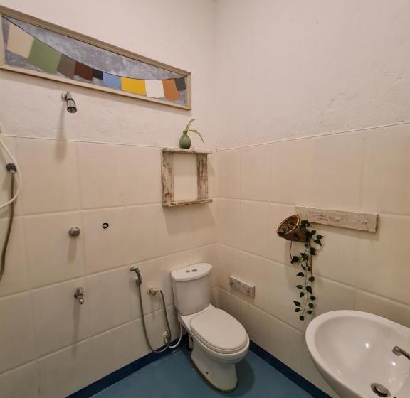 Quarto Deluxe, Frida House