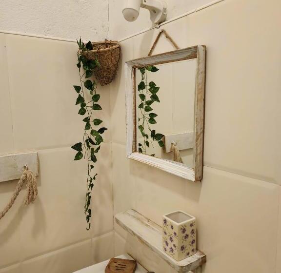 Quarto Estandar Cama King, Frida House